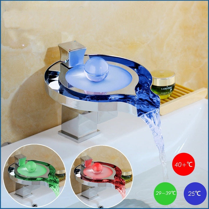 Led baño grifo latón cromado cascada baño grifos de lavabo 3 cambio de color del grifo del agua del grifo del lavabo del mezclador Led